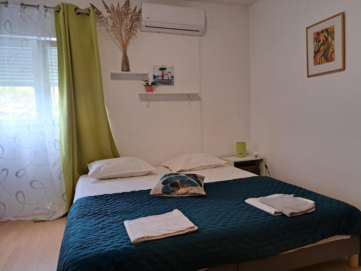 Smjestaj Latica Hotel Vela Luka Luaran gambar